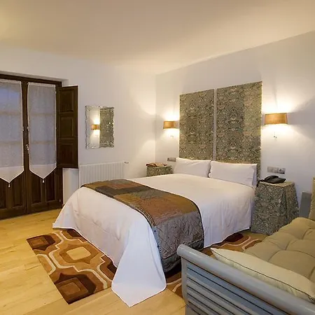 Y Rurales L'anceo Hotel