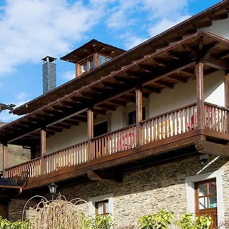 Y Rurales L'anceo Hotel *