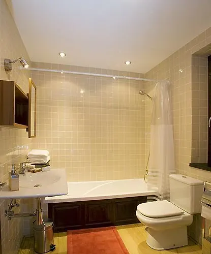 Y Rurales L'anceo Hotel